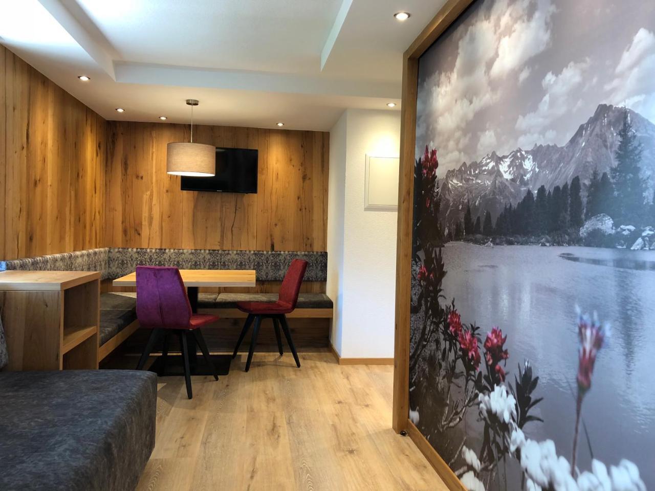 Garni - - - Hotel Kappl (Landeck)
